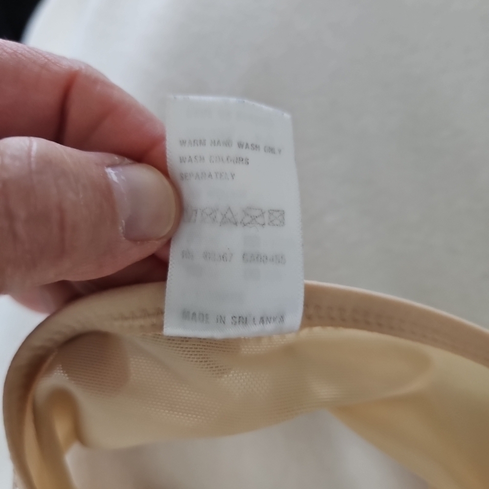 Elomi Bijou Plunge Convertible T-Shirt Lined Underwire Bra US Size 44DDD - Picture 8 of 8